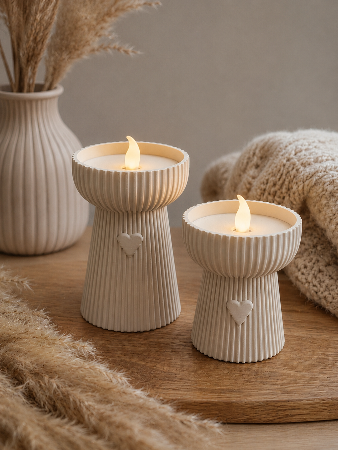 Modernes Teelichthalter-Set mit Herz (2er-Set)